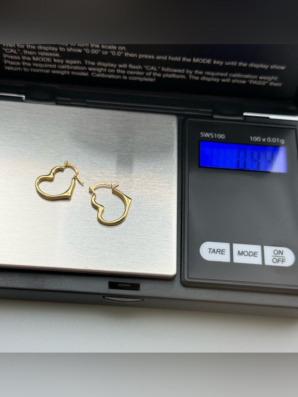14k Gold Twisted Heart Hoop Earrings - Women's Jewelry - Picture 7 of 7
